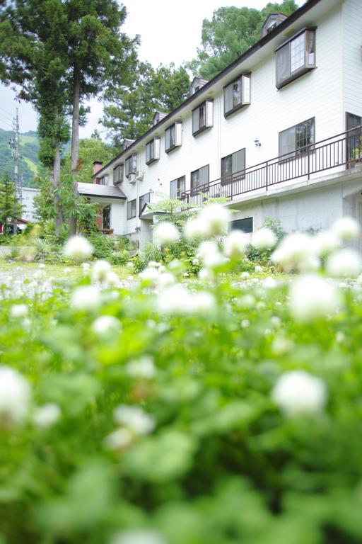 Hakubagoryu Pension&Logcottage Arumu Esterno foto