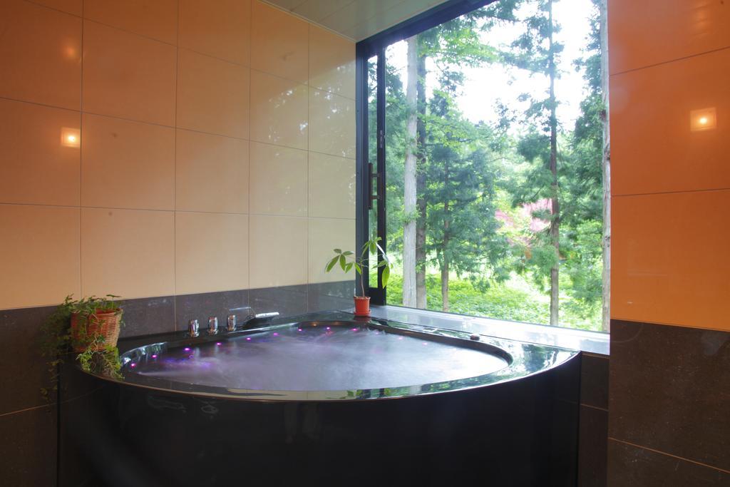 Hakubagoryu Pension&Logcottage Arumu Esterno foto